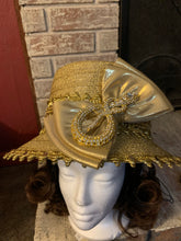 Load image into Gallery viewer, Gold hat

